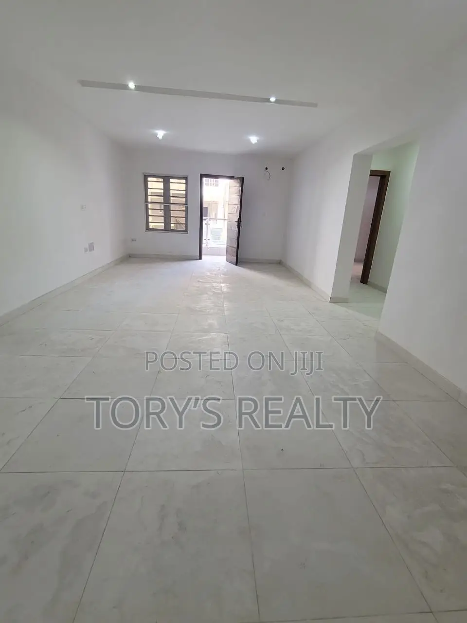 2bdrm Apartment in Lekki Phase 1 for rent in Lekki Phase 1