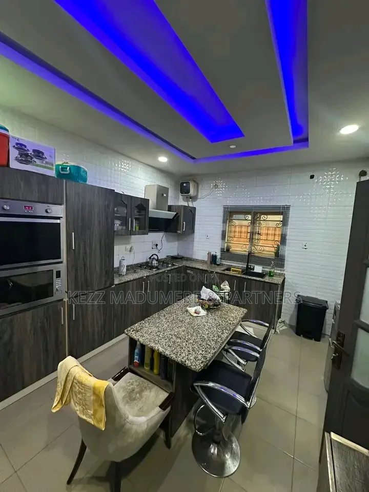 4bdrm Duplex in Mandela Est for sale in Port-Harcourt