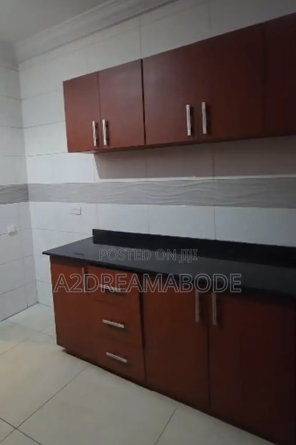 4bdrm Duplex in Yaba, Alagomeji for rent in Alagomeji