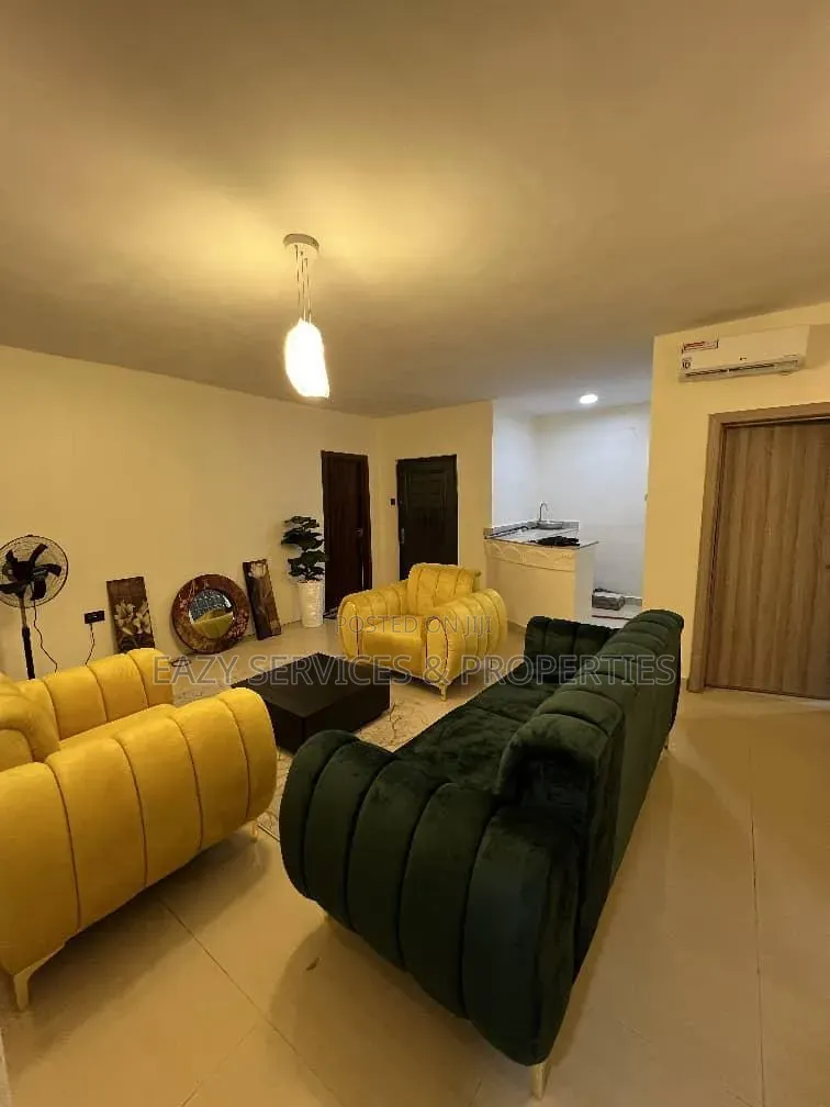 Furnished 4bdrm Apartment for rent in Victoria Island Extension