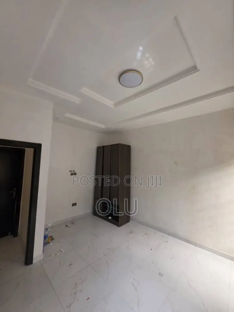 Furnished 2bdrm Duplex in Omole Estate Ph2 for rent in Omole Phase 2