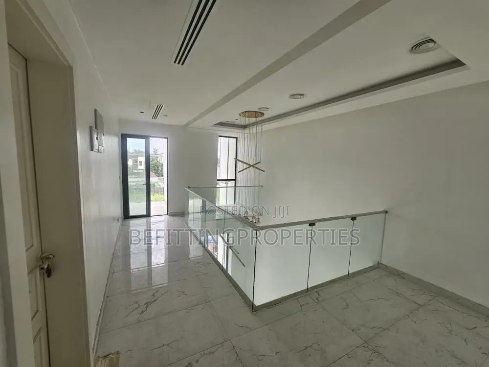 6bdrm Duplex in Banana Island for sale in Banana Island