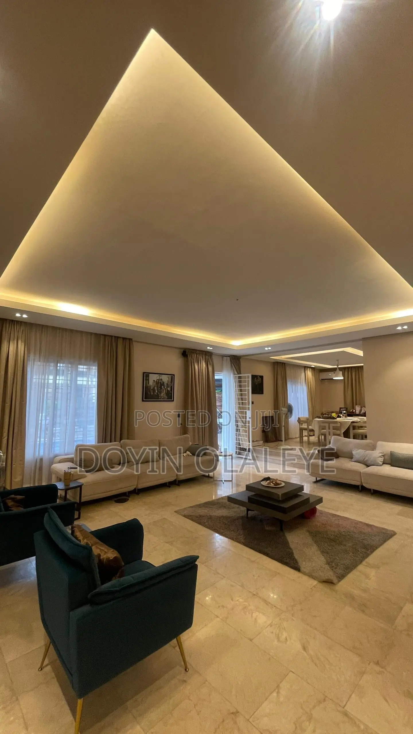 Furnished 5bdrm Duplex in Chevron for sale in Chevron