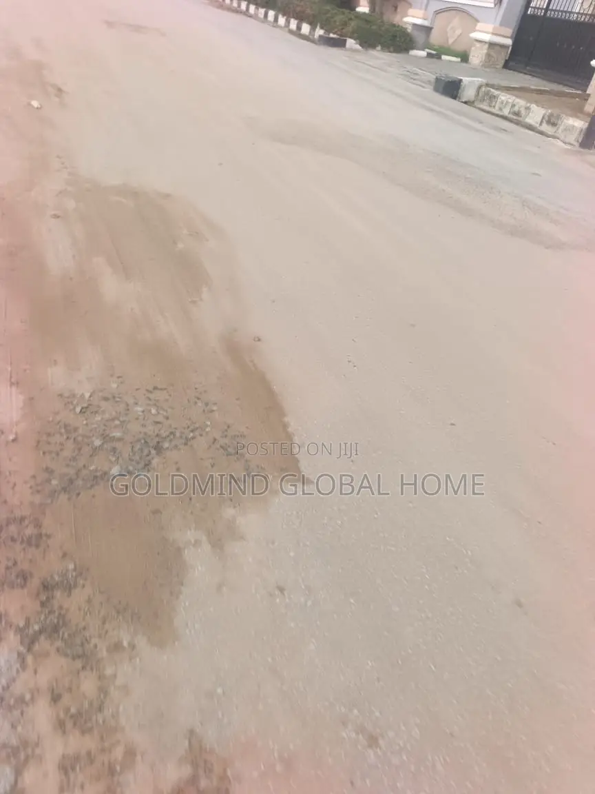 915sqm. Residential Land for Sale in Gaduwa. Abuja - Nigeria in Gaduwa