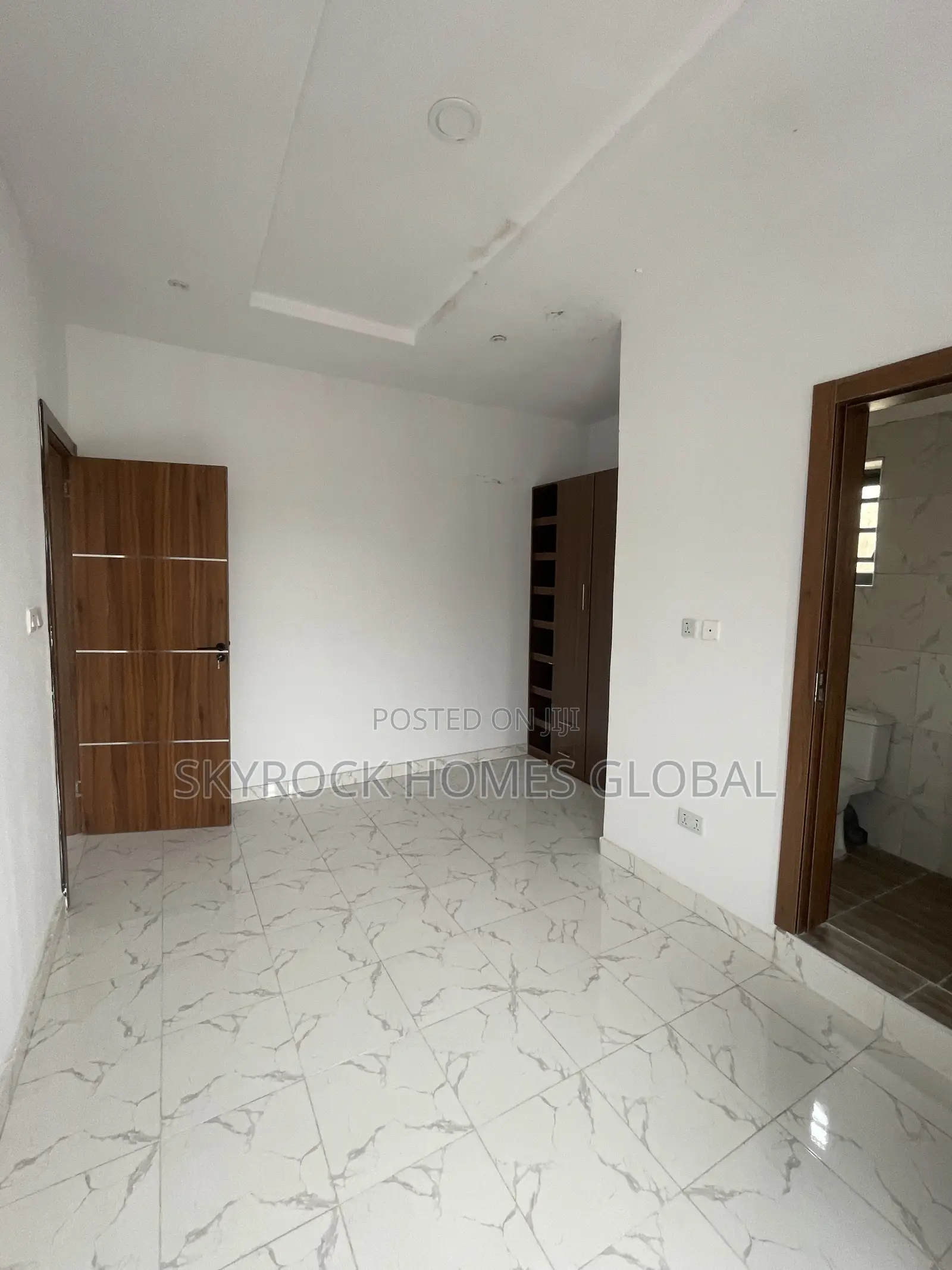 3bdrm Duplex in Off Lekki-Epe Expressway for sale in Off Lekki-Epe Expressway