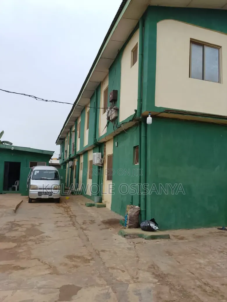 2bdrm Block of Flats in Igando / Ikotun/Igando for sale in Igando / Ikotun/Igando