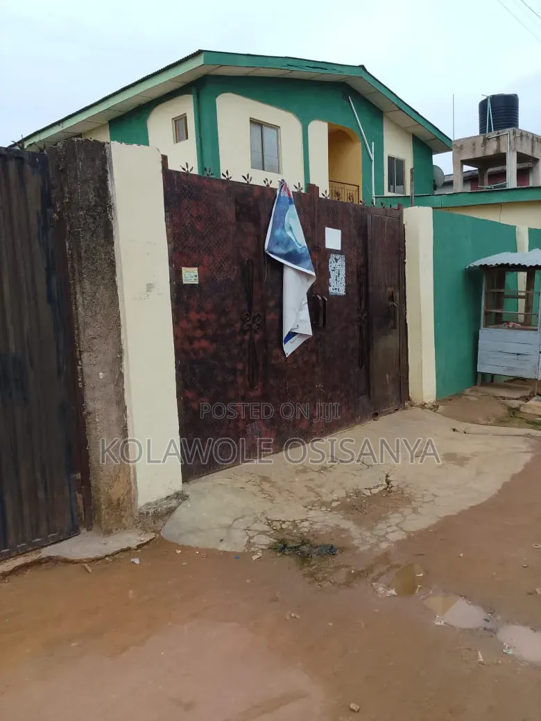 2bdrm Block of Flats in Igando / Ikotun/Igando for sale in Igando / Ikotun/Igando