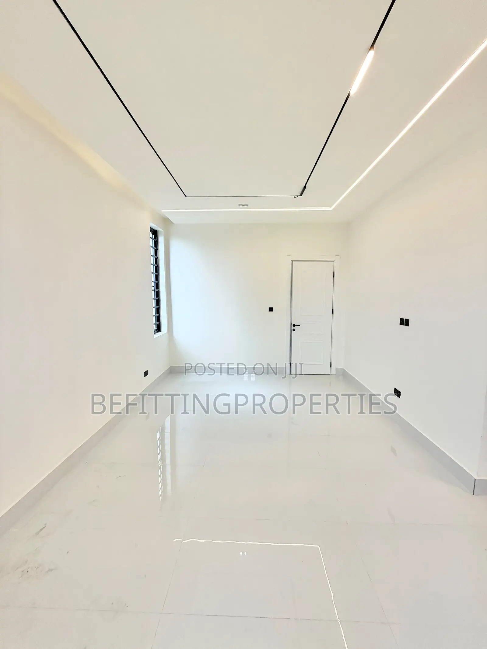 5bdrm Duplex in Lekki for sale in Lekki