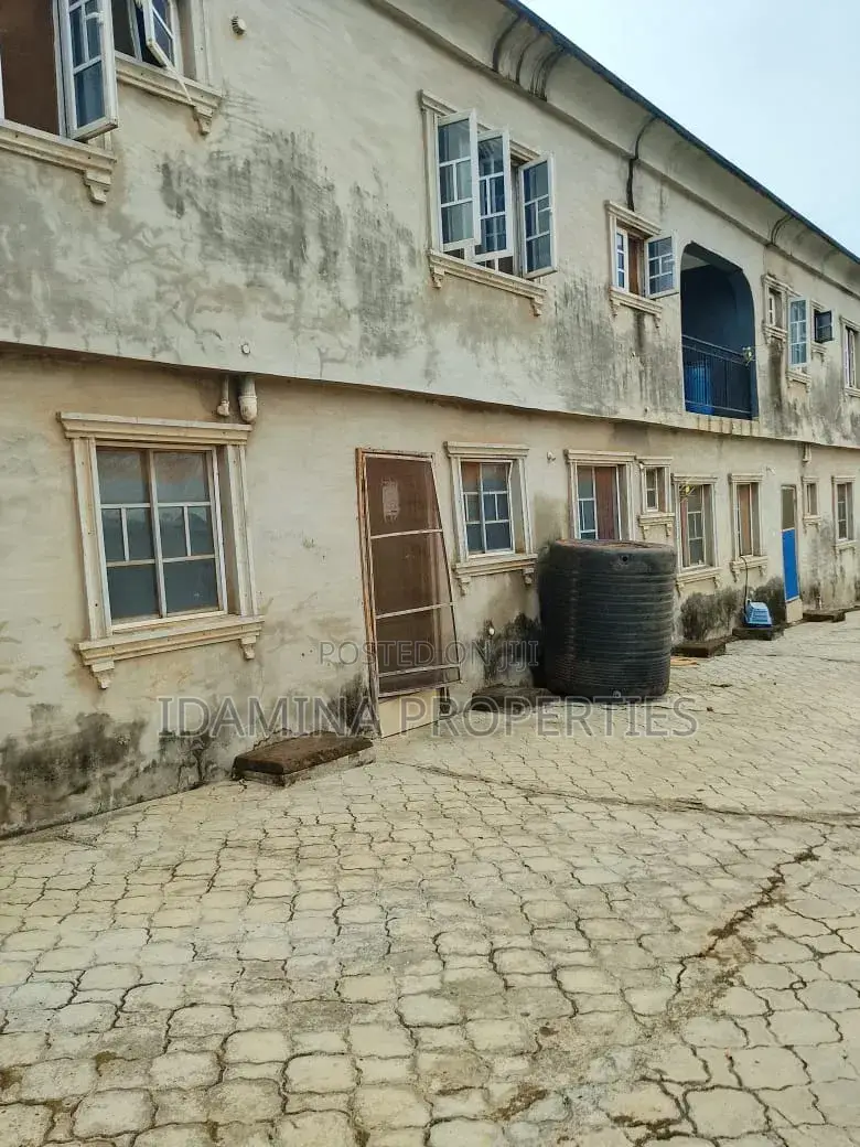 2bdrm Duplex in Ikorodu Garage for rent in Ikorodu Garage