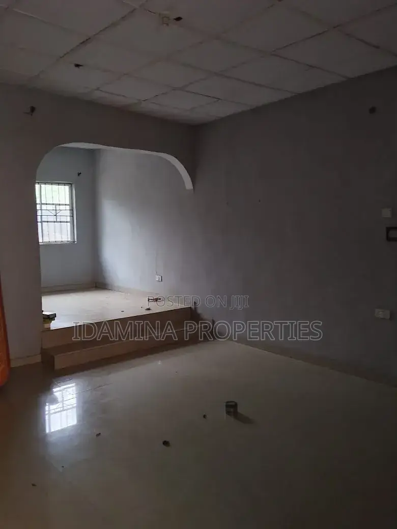 2bdrm Duplex in Ikorodu Garage for rent in Ikorodu Garage