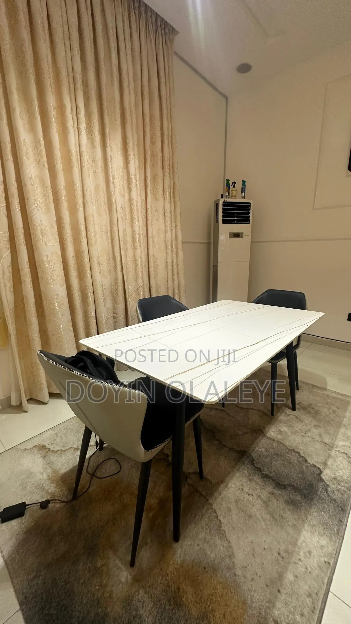 4bdrm Duplex in Chevron for sale in Chevron