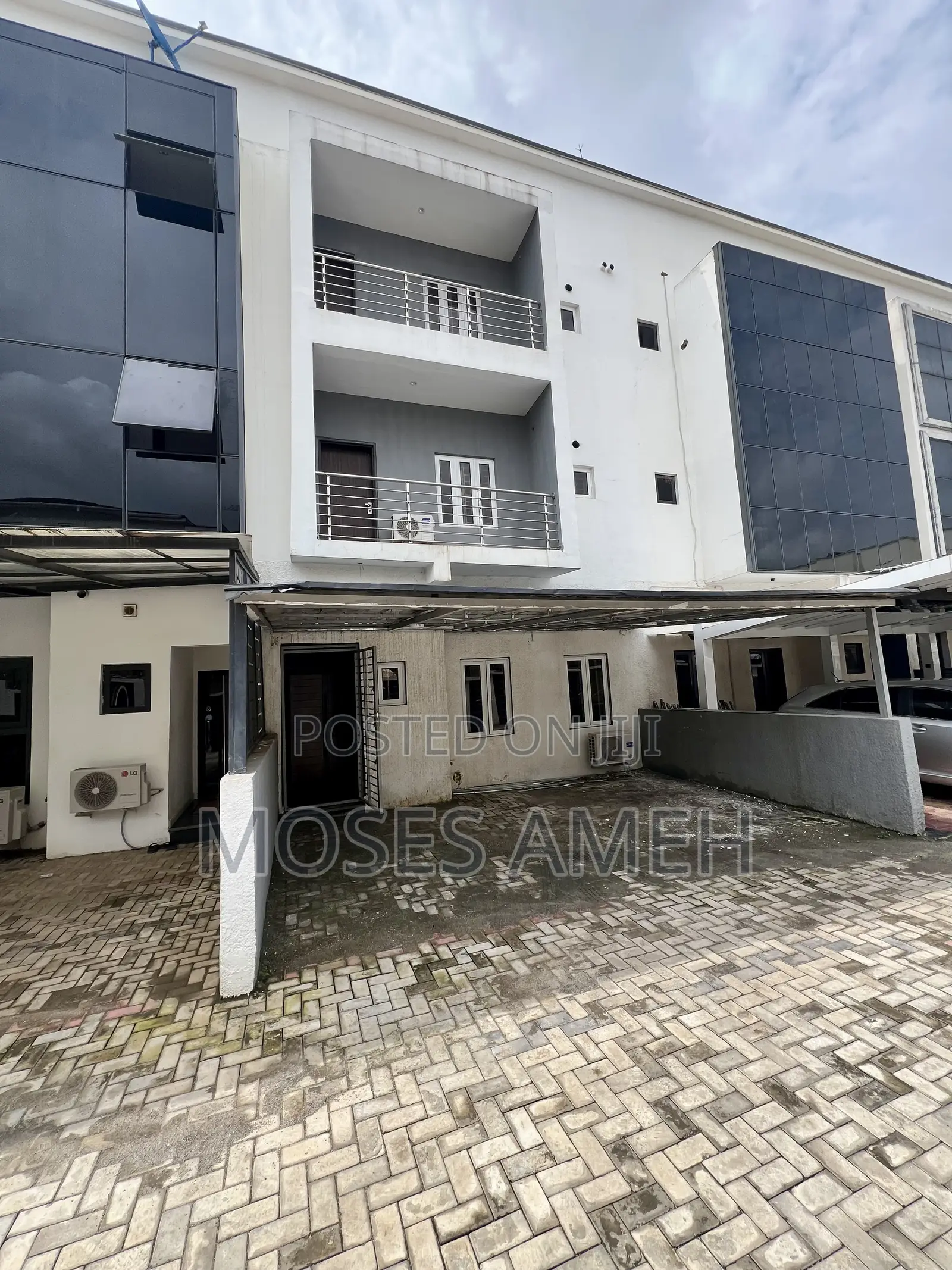 4bdrm Duplex in Wuye for sale in Wuye