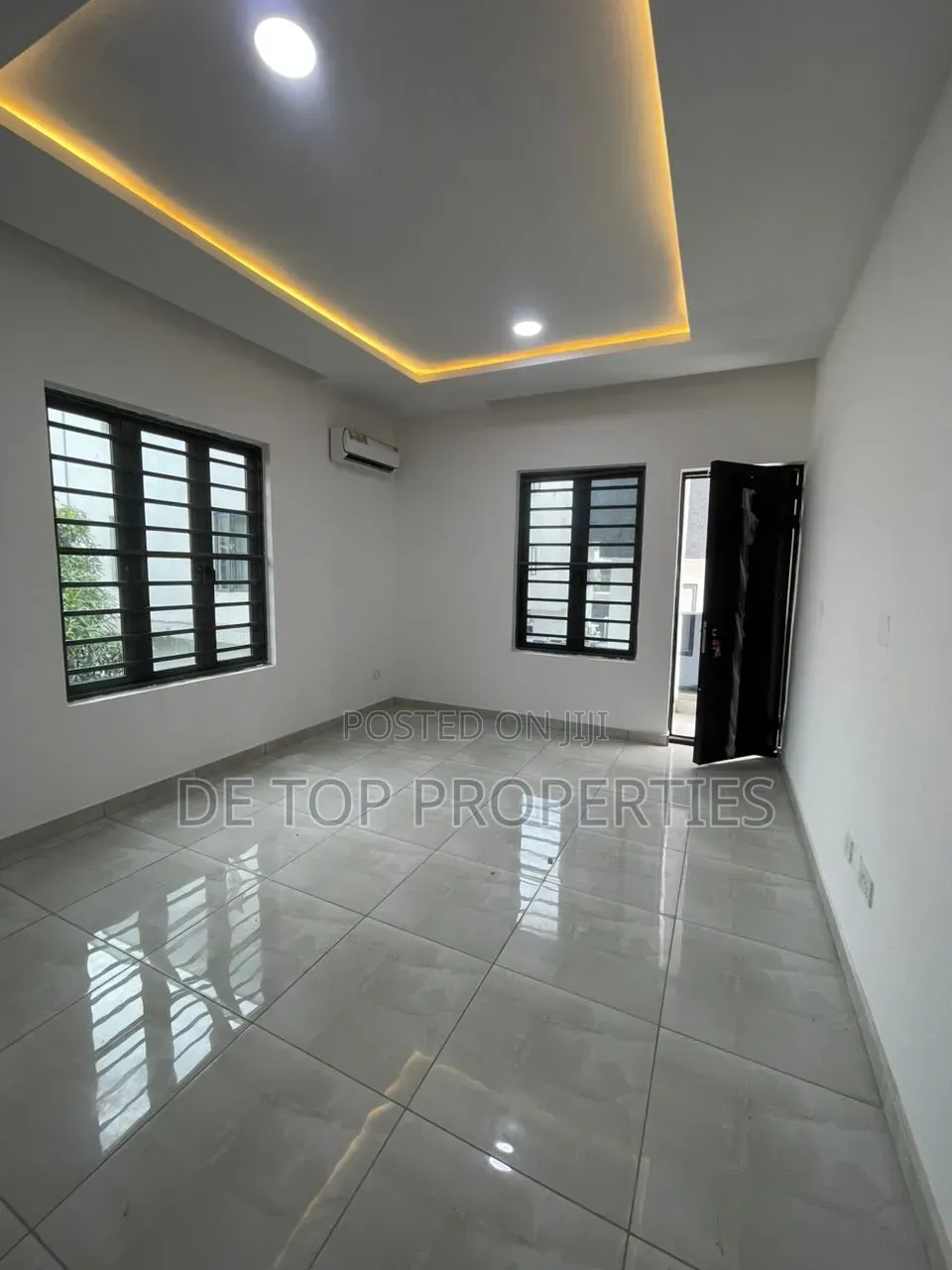 3bdrm Duplex in Lekki Phase 1 for rent in Lekki Phase 1