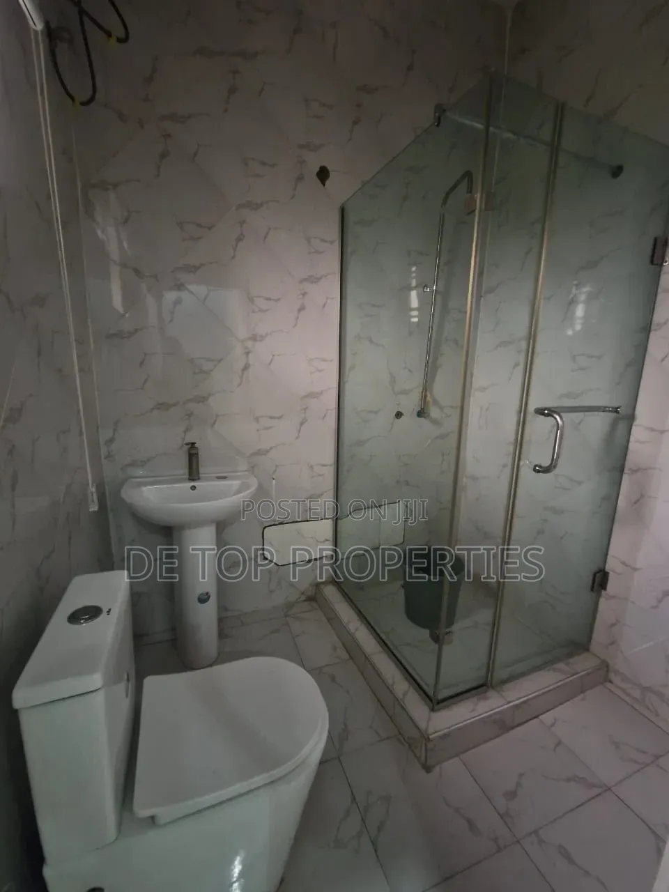 4bdrm Duplex in Lekki County for rent in Lekki Phase 1