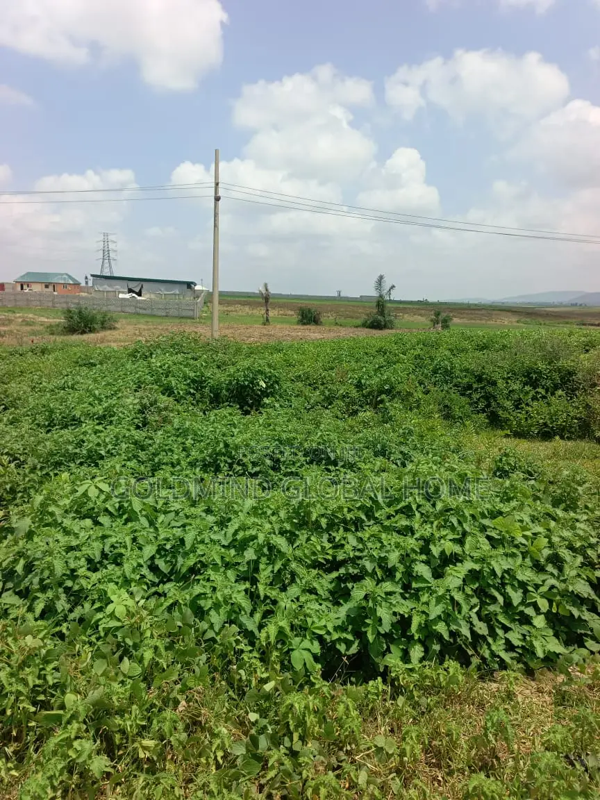 1.25 Heacters of Land in Gwagwalada for Sale. Abuja – Nigeria in Kutunku