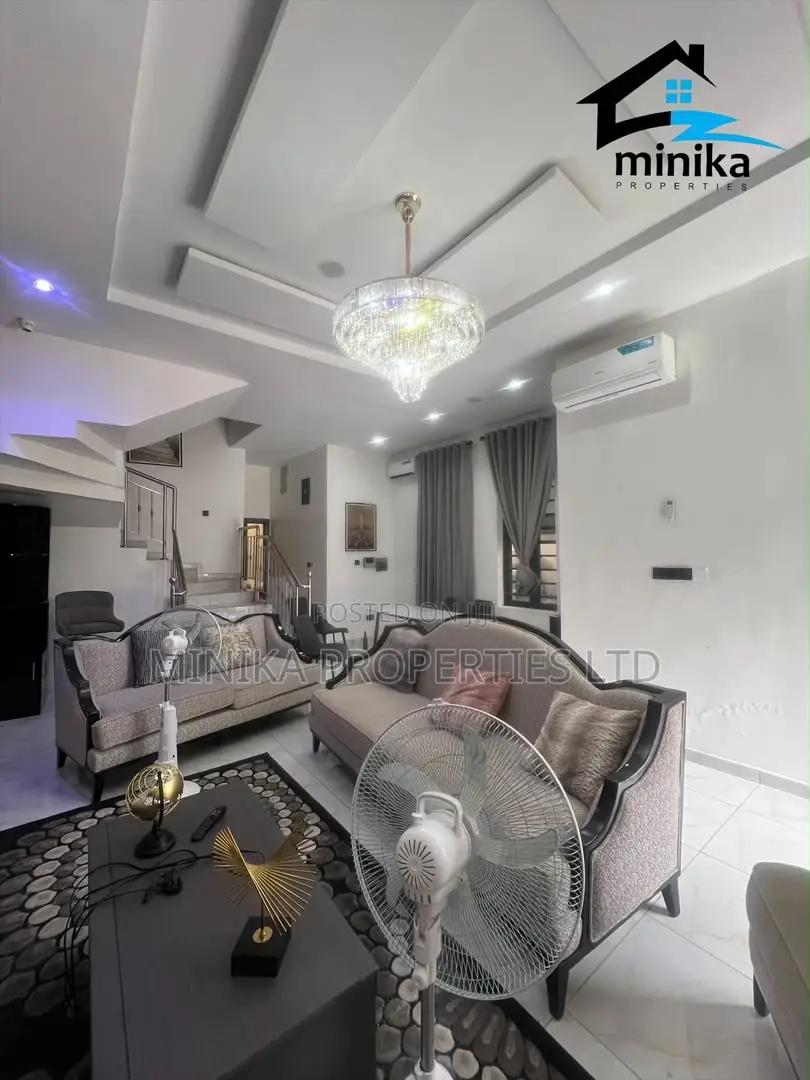 4bdrm Duplex in Ikota for sale in Ikota