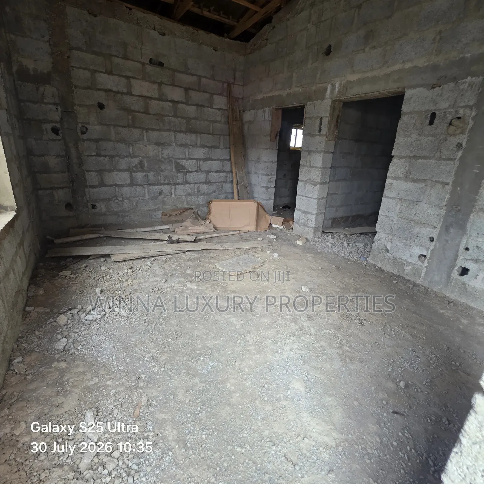 4bdrm Duplex in Floursh Estate, Lugbe District for sale in Lugbe District