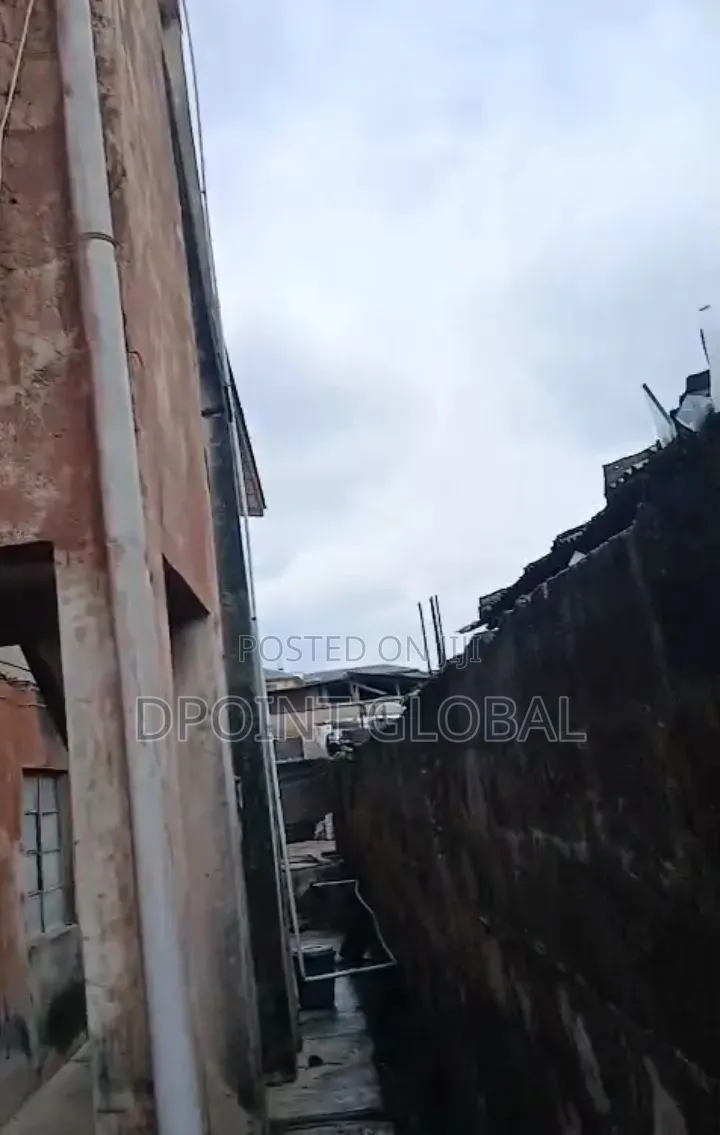 14bdrm Block of Flats in Not Estate, Egbeda for sale in Egbeda