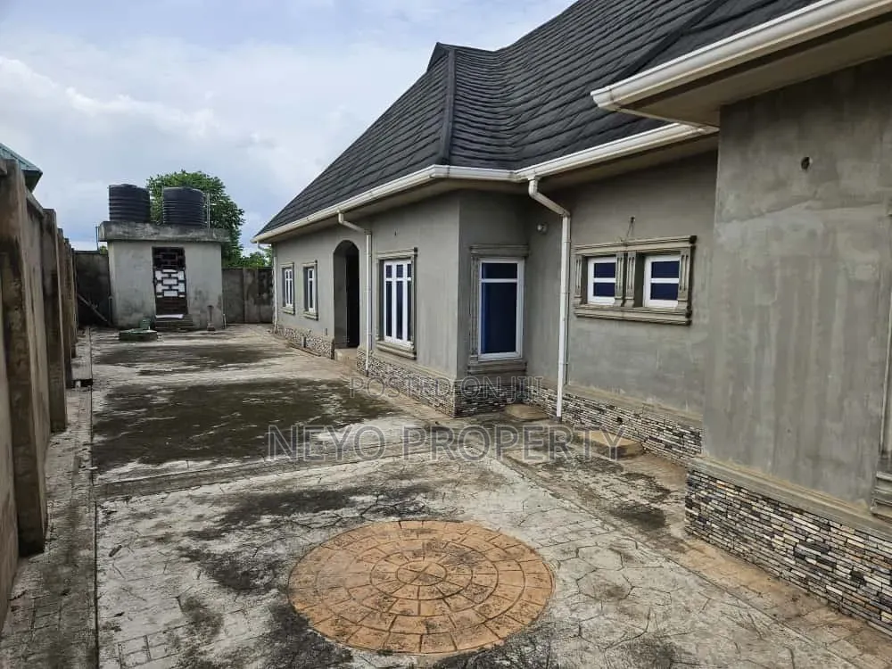 3bdrm Bungalow in Aiyedere, Odeda for sale in Odeda