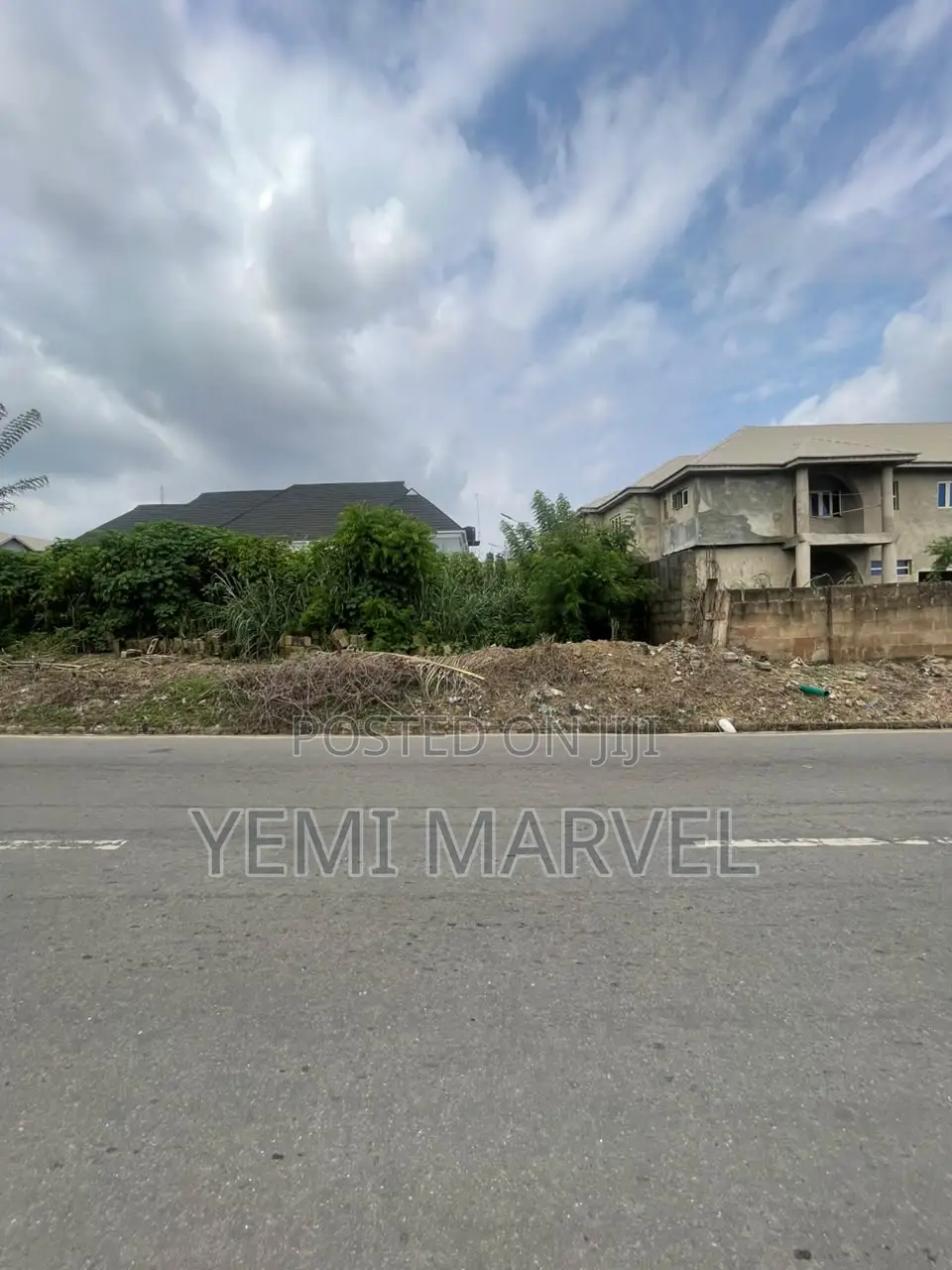 Over 600sqm Mixed Land Facing Main WWCI, Oluyole, Ibadan in Oluyole Estate
