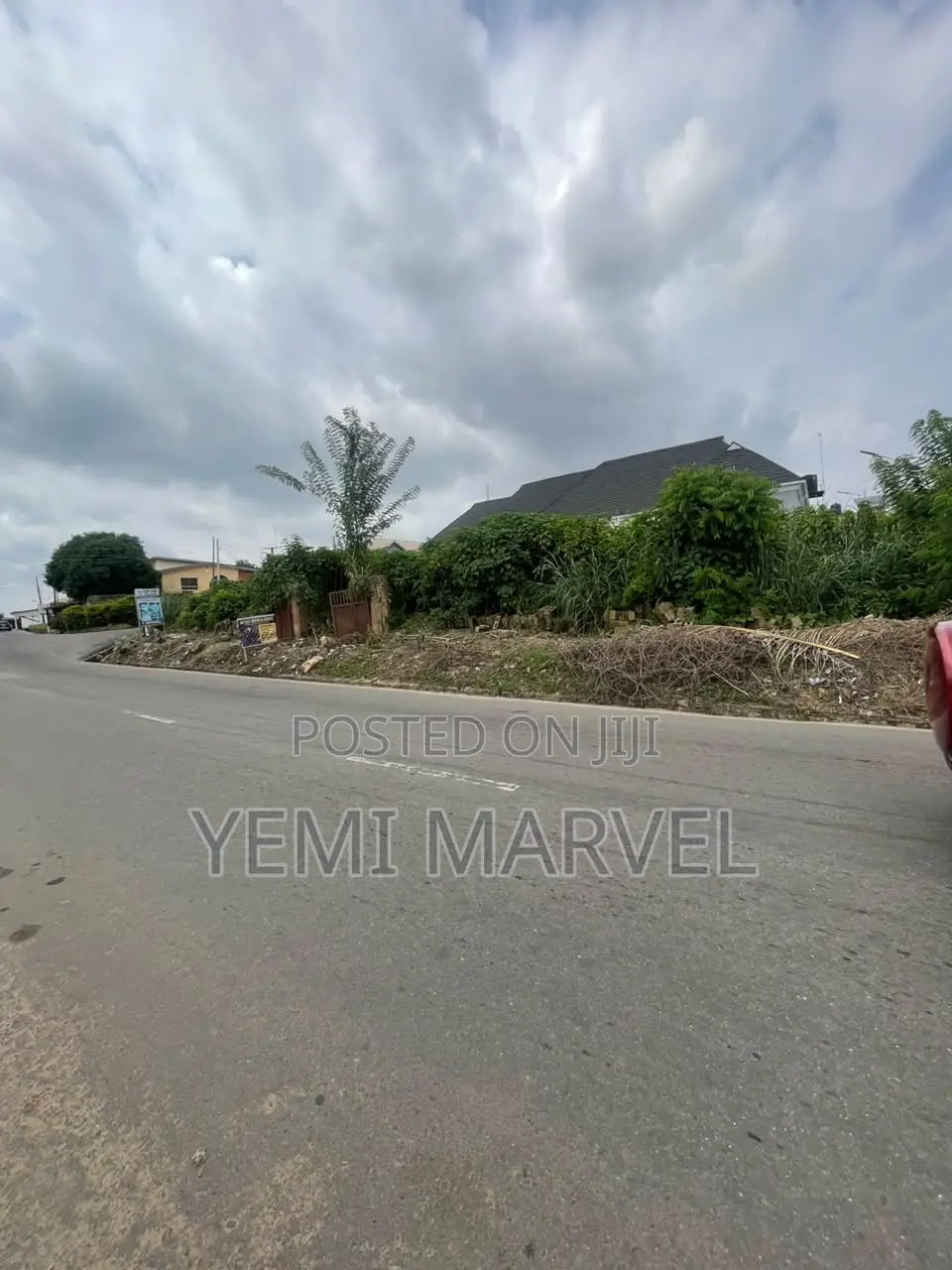 Over 600sqm Mixed Land Facing Main WWCI, Oluyole, Ibadan in Oluyole Estate
