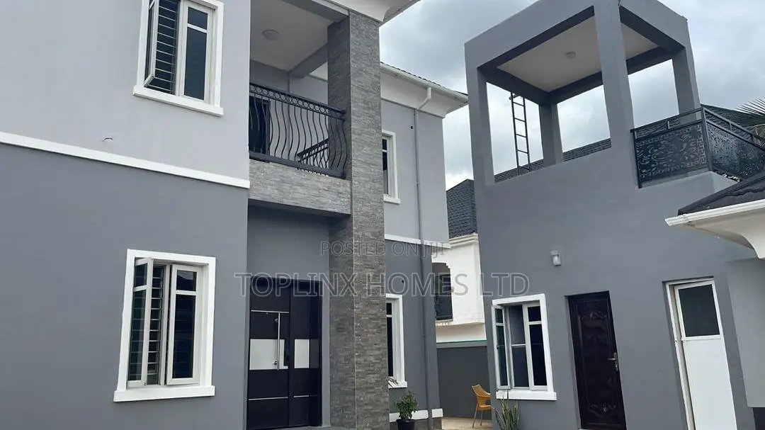 4bdrm Duplex in Beach Estate, Ogudu GRA for sale in Ogudu GRA