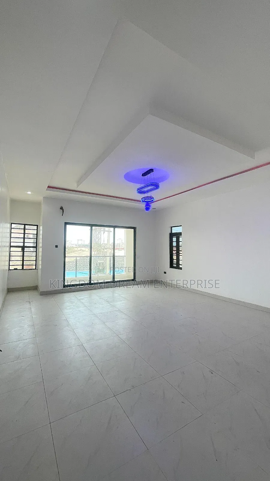 5bdrm Duplex in Williams Elliott for sale in Oko-Oba