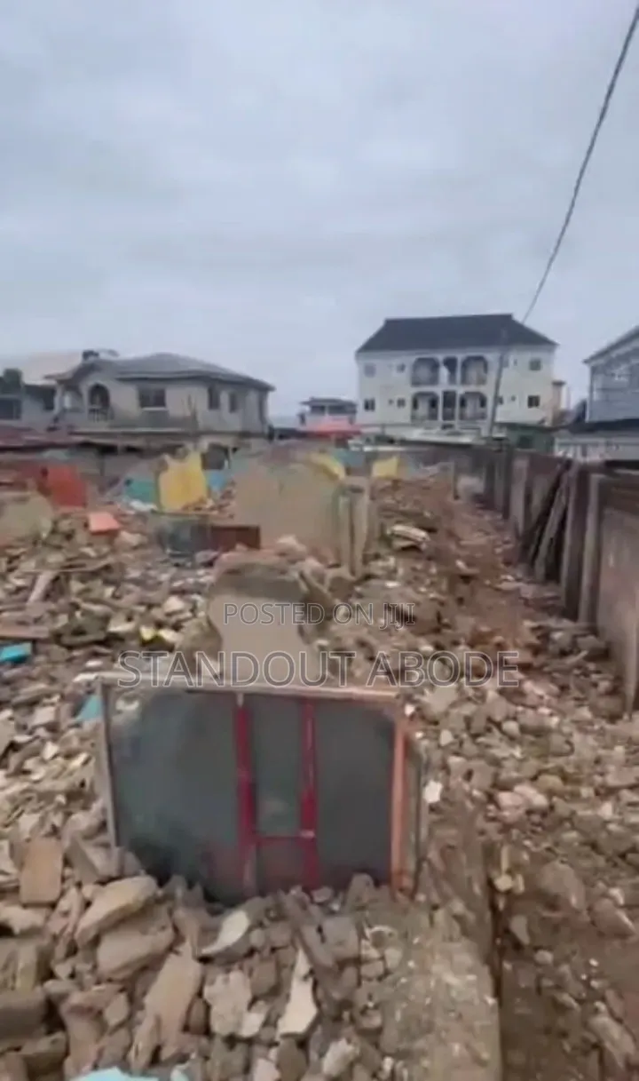 Get This a Plot of Land for Sale in Surulere Tarred Road in Ijesha