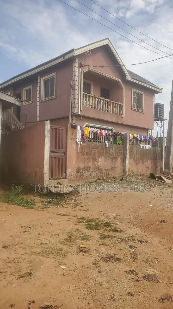 2bdrm Block of Flats in Amofe Adetoyese for sale in Ayobo