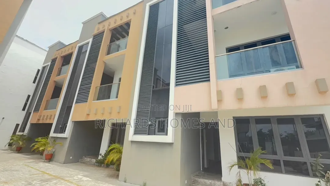 4bdrm Duplex in Banana Island Estate for rent in Banana Island