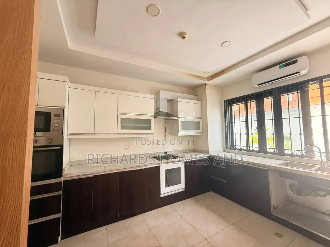 4bdrm Duplex in Banana Island Estate for rent in Banana Island