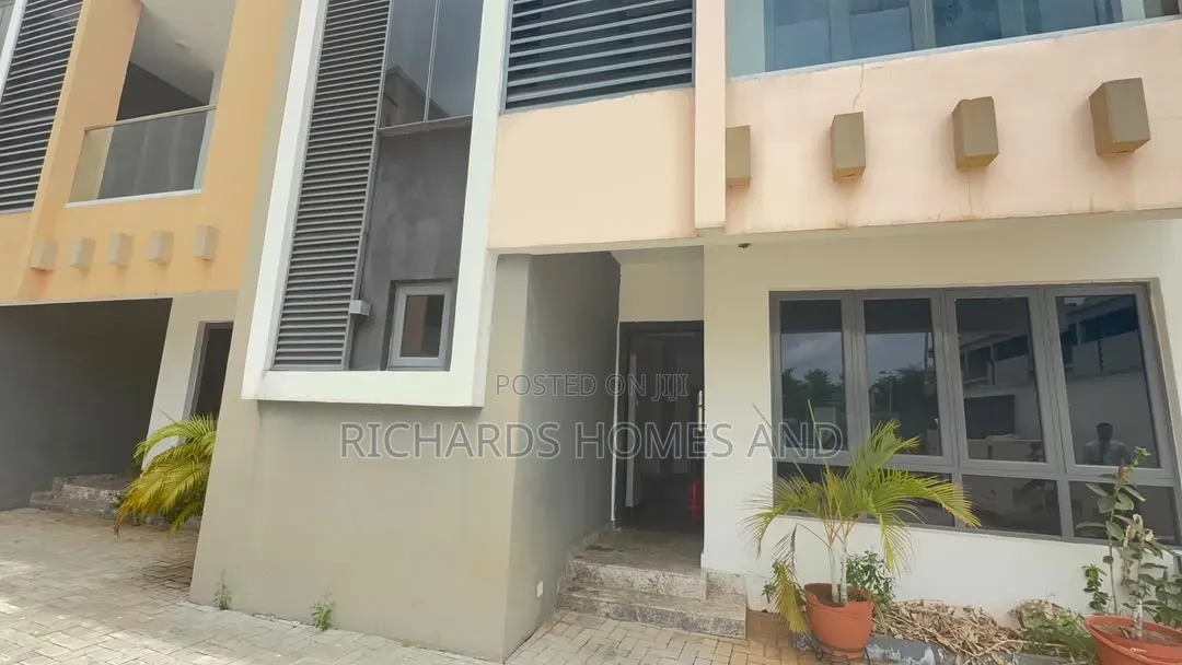 4bdrm Duplex in Banana Island Estate for rent in Banana Island