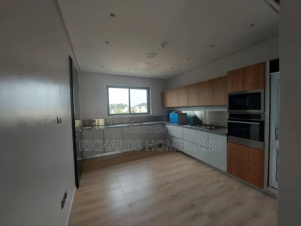 3bdrm Apartment in Banana Island for rent in Banana Island