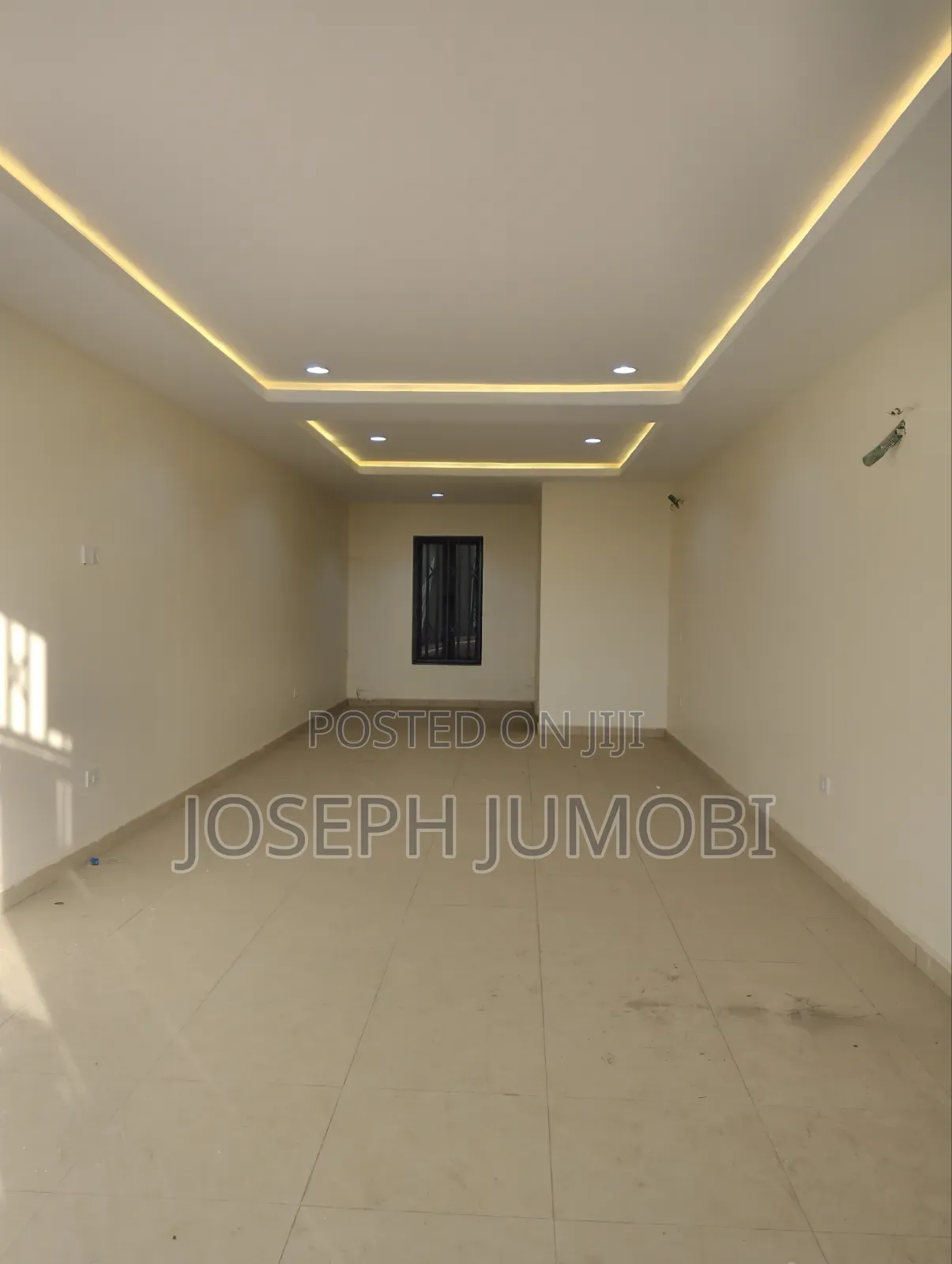 Shop Space in Gaduwa