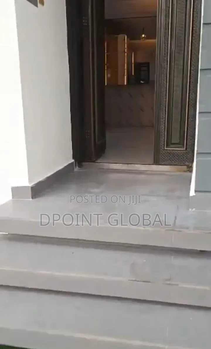 12bdrm Duplex in In Estate, Igando / Ikotun/Igando for sale in Igando / Ikotun/Igando