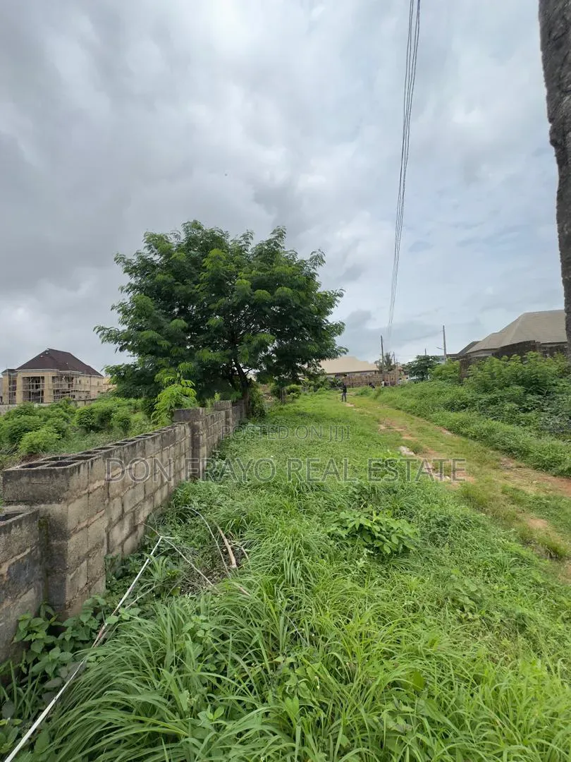 800 SQM Land in Gated Community Near Idishin Jericho Extension in Idishin