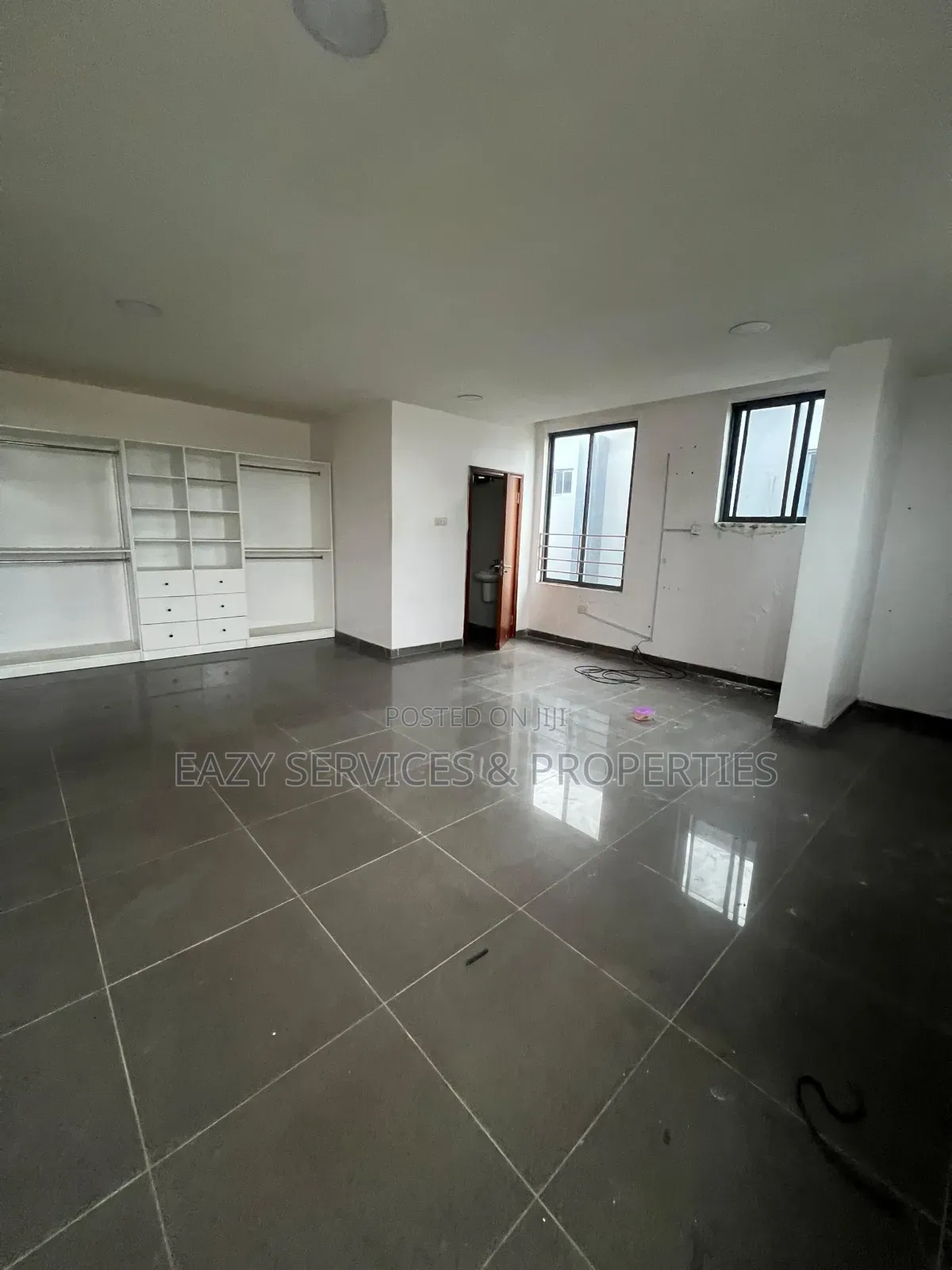 3bdrm Apartment in Gated And Secured, Lekki Phase 1 for rent in Lekki Phase 1