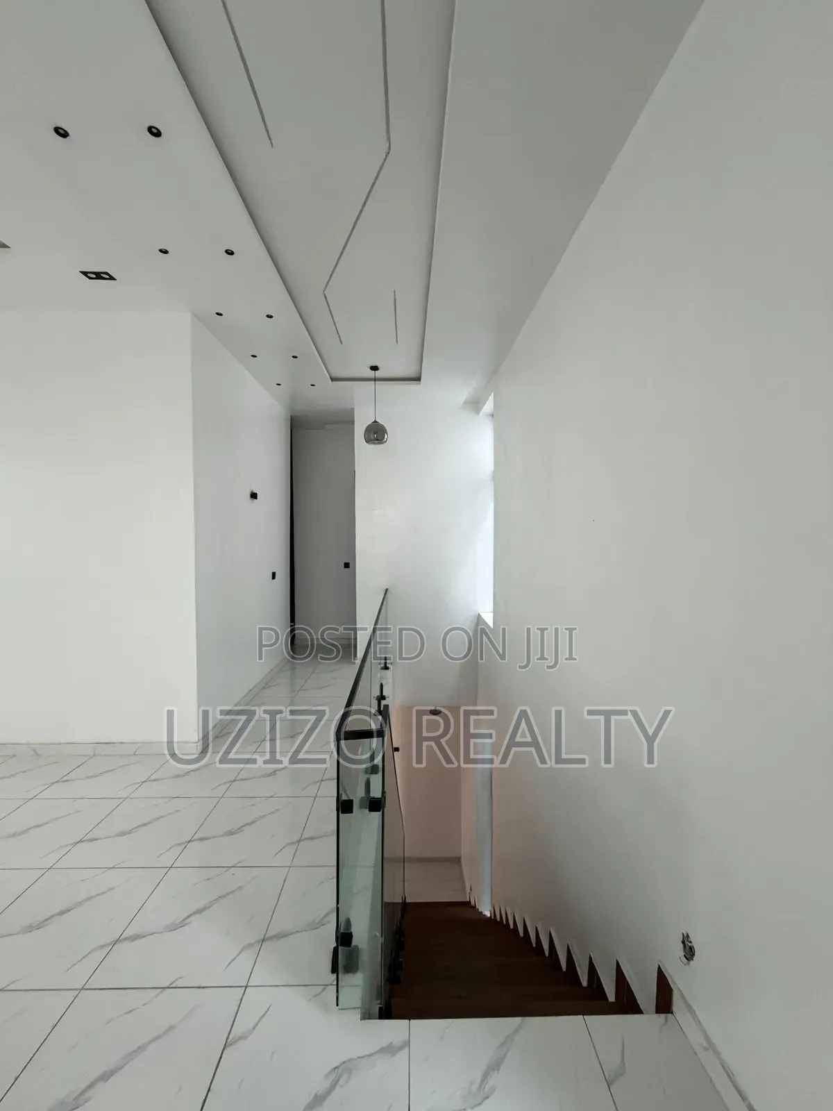 5bdrm Duplex in Harris Drive Vgc for sale in VGC / Ajah