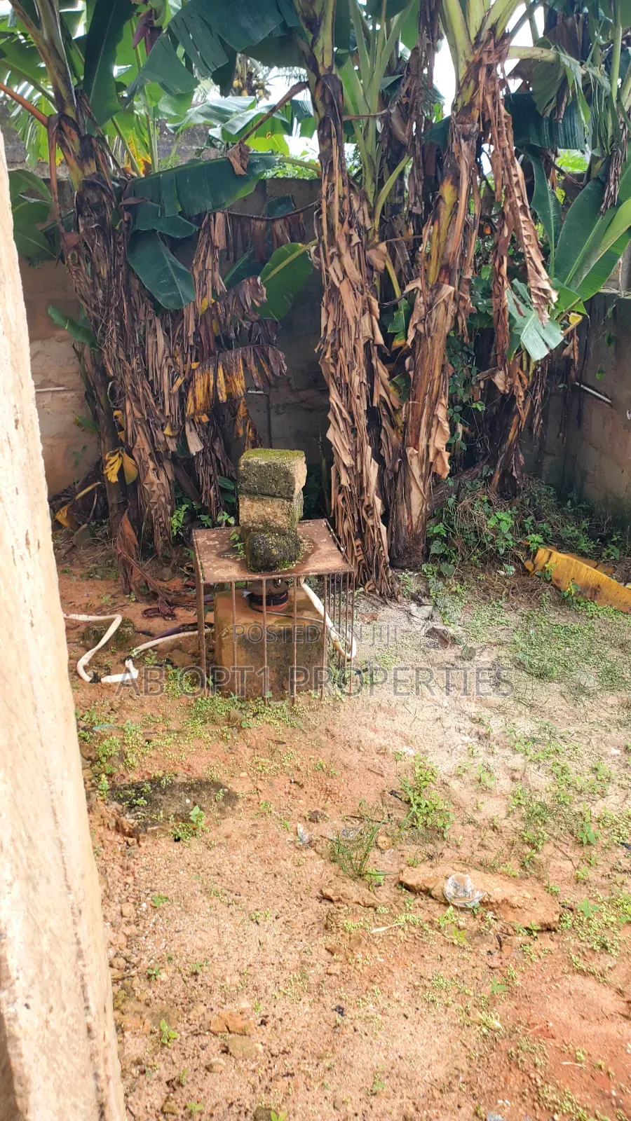3bdrm Block of Flats in Ogheghe, Sapele Rd, Benin City for sale in Benin City