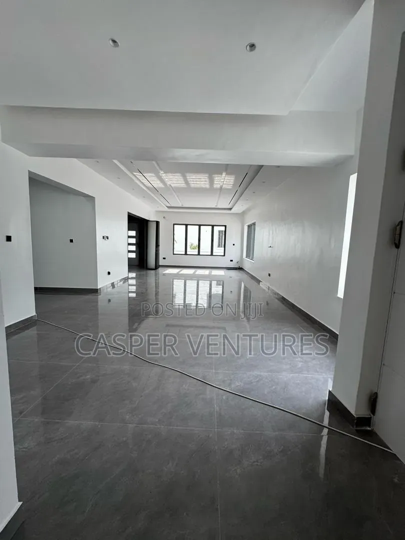 5bdrm Duplex in Royal Garden Estate, VGC / Ajah for sale in VGC / Ajah