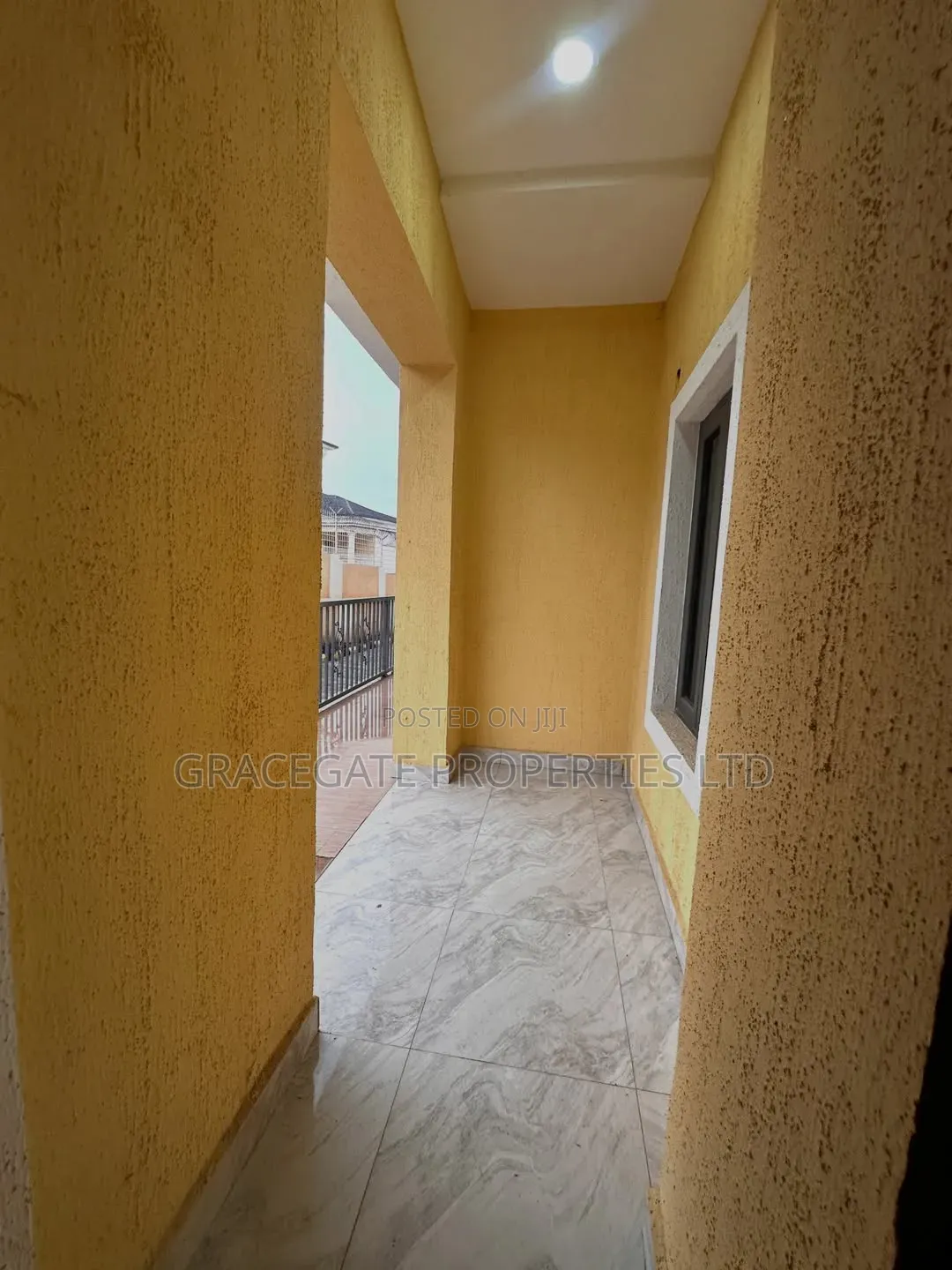 2bdrm Block of Flats in Gwarinpa Main, Life Camp for rent in Life Camp