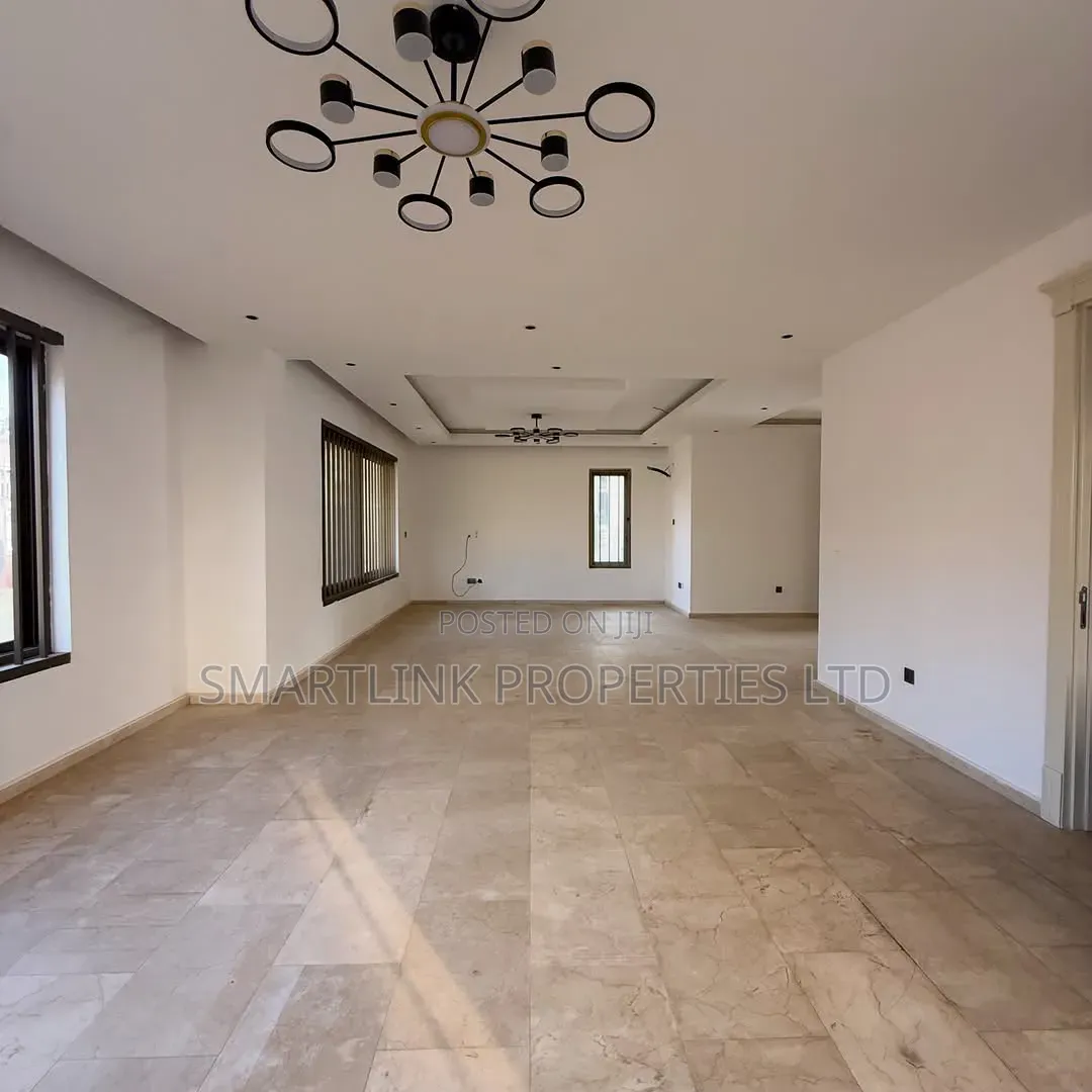 4bdrm Duplex in Maitama Main Abuja for sale in Maitama