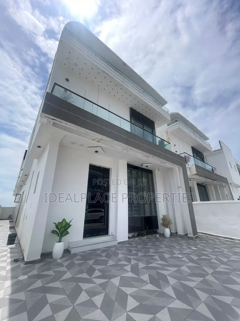 4bdrm Duplex in Ado / Ajah for sale in Ado / Ajah