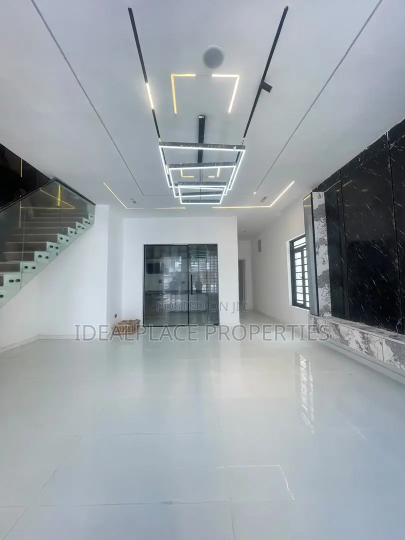 4bdrm Duplex in Ado / Ajah for sale in Ado / Ajah