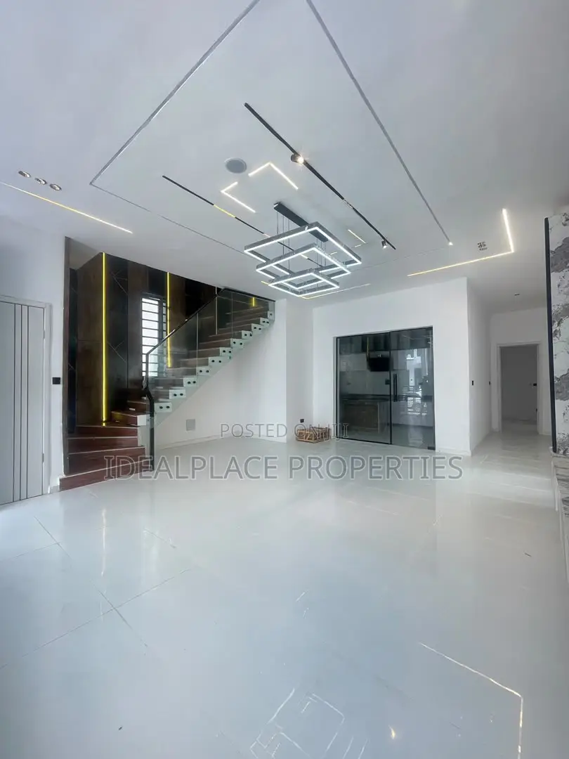 4bdrm Duplex in Ado / Ajah for sale in Ado / Ajah