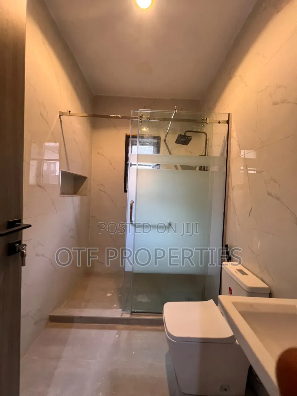4bdrm Duplex in Jahi Glimore for sale in Jahi