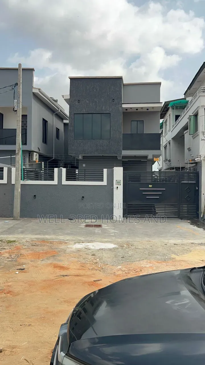 4bdrm Duplex in Omole Phase 1 for rent in Omole Phase 1
