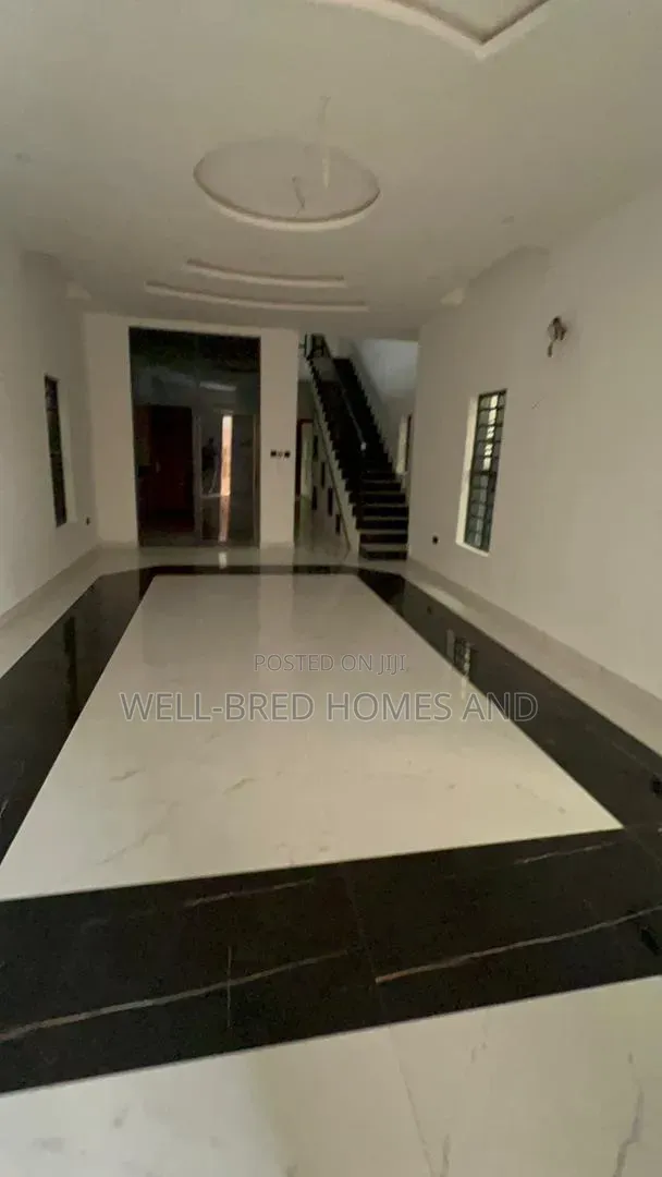 4bdrm Duplex in Omole Phase 1 for rent in Omole Phase 1