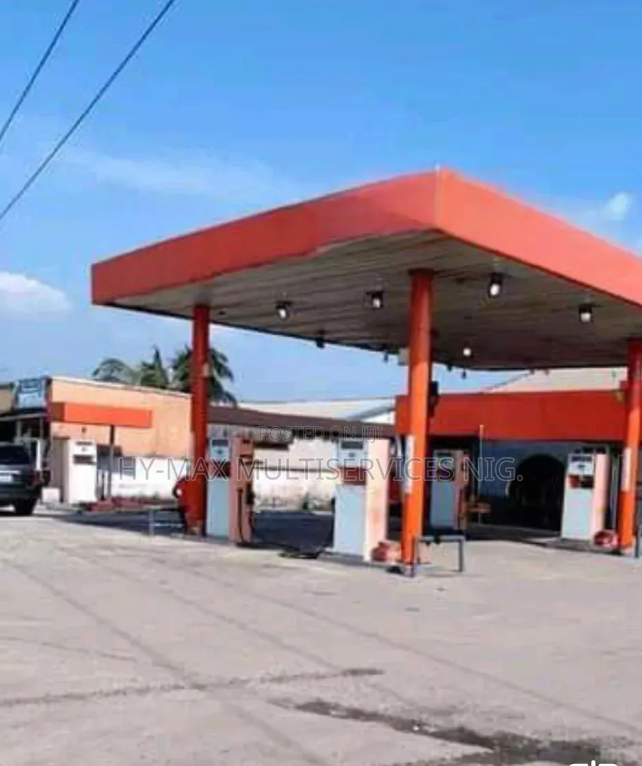 Standard Strategic Filling Station for Sale at East/West Rd PortHarcourt in East West Road
