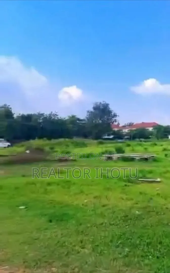 1.1 Hectare(11,000sqm) Mixed-Use, FCDA C of O and Tarred Road in Jabi